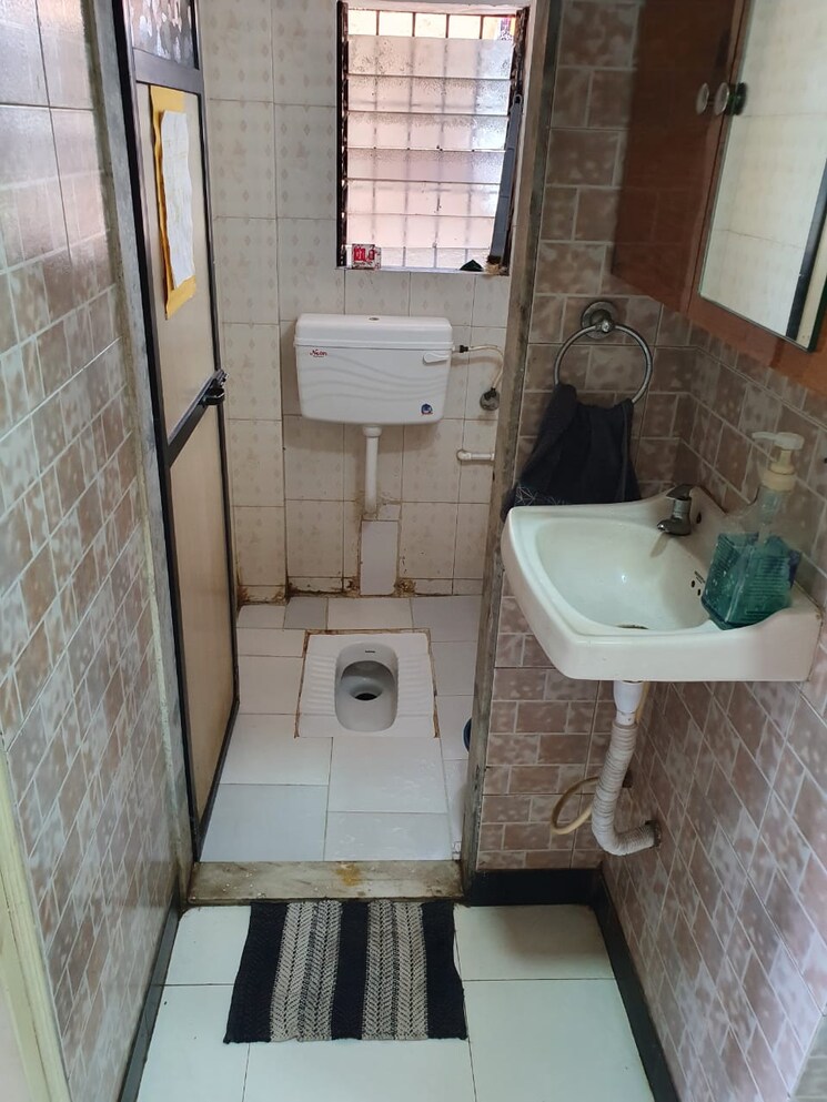 Bathroom, miral-palace-chs 1 Bedroom 400 Sq.Ft. Apartment In Mira Road East Thane 8724044