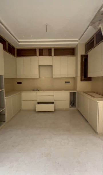 Kitchen in 4 BHK Builder Floor at Indrapuram – for Sale