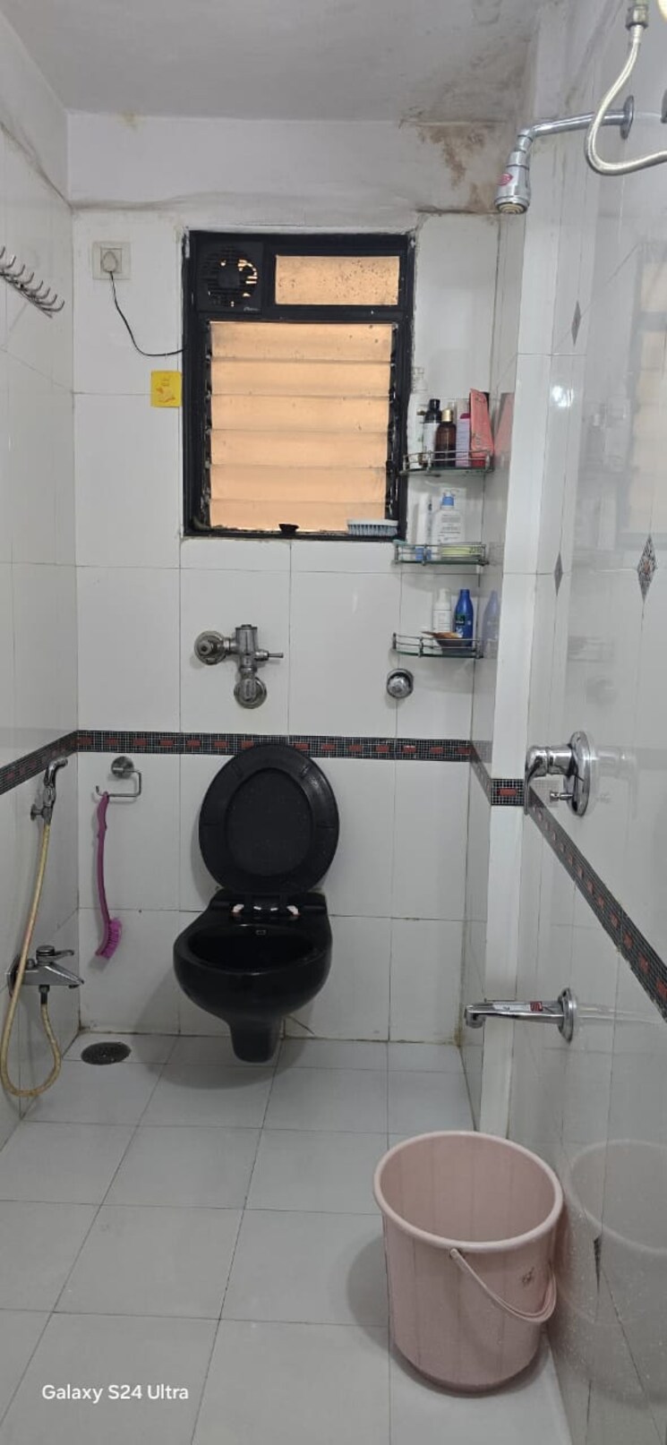 Bathroom, bhairaav-goldcrest-residency 1 Bedroom 700 Sq.Ft. Apartment In Ghansoli Navi Mumbai 8724053