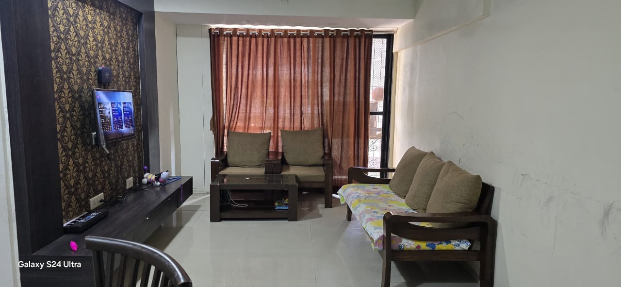 1 BHK + Study Room Apartment For Rent in Bhairaav Goldcrest Residency