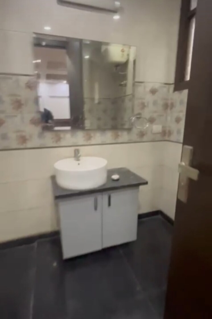 Kitchen, lajpat nagar 1 Bedroom 900 Sq.Ft. Independent House In Lajpat Nagar Delhi 8724090