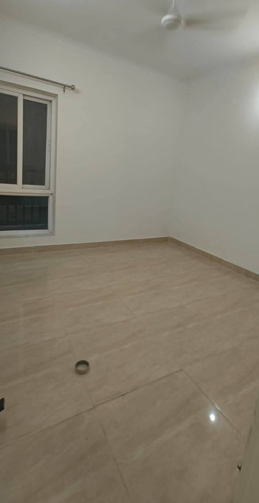 3 BHK Apartment For Rent in Gaur City 2 - 14th Avenue