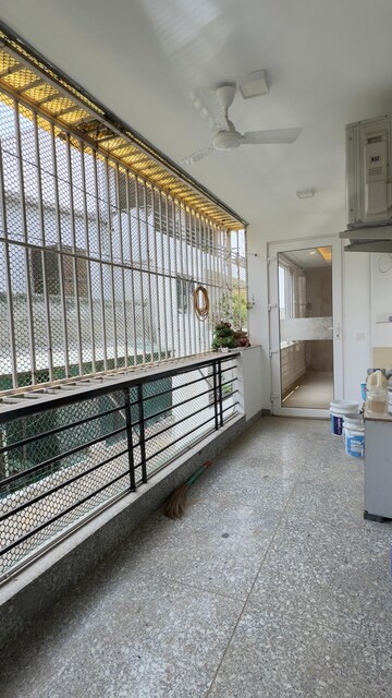 Balcony in 4 BHK Builder Floor at Ansal Sushant Lok I, Sector 43 – for Rent
