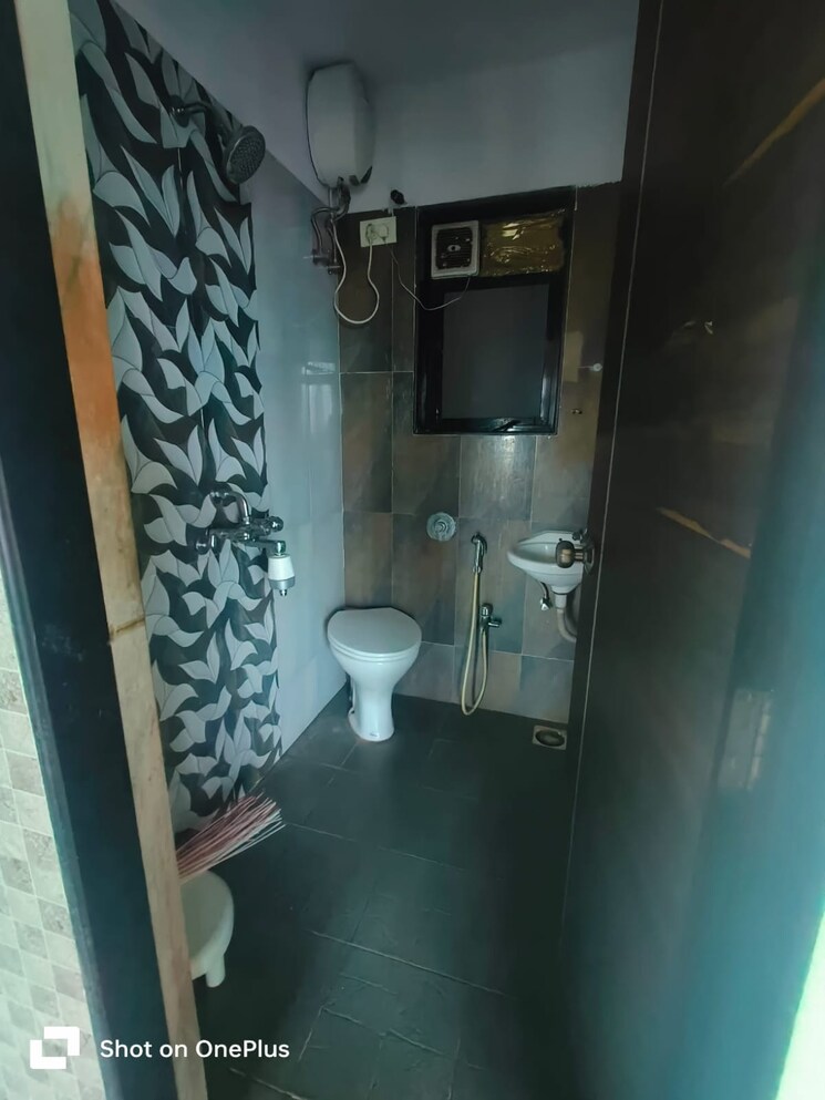 Bathroom, tulsi-aura-mumbai 2 Bedroom 1150 Sq.Ft. Apartment In Ghansoli Navi Mumbai 8724108