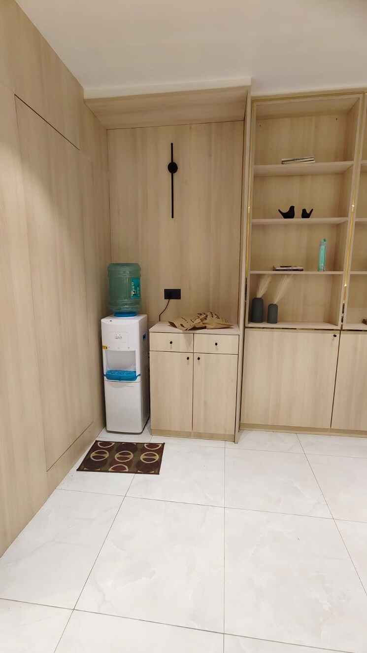 Bathroom, vaishnodevi circle Commercial Office Space 805 Sq.Ft. In Vaishnodevi Circle Ahmedabad 8724085