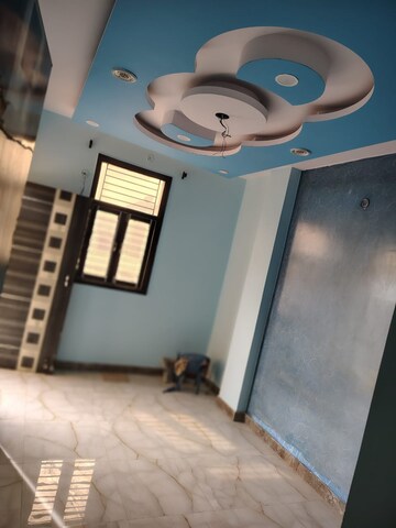 Master Bedroom in 3 BHK Builder Floor at Dwarka Mor – for Rent