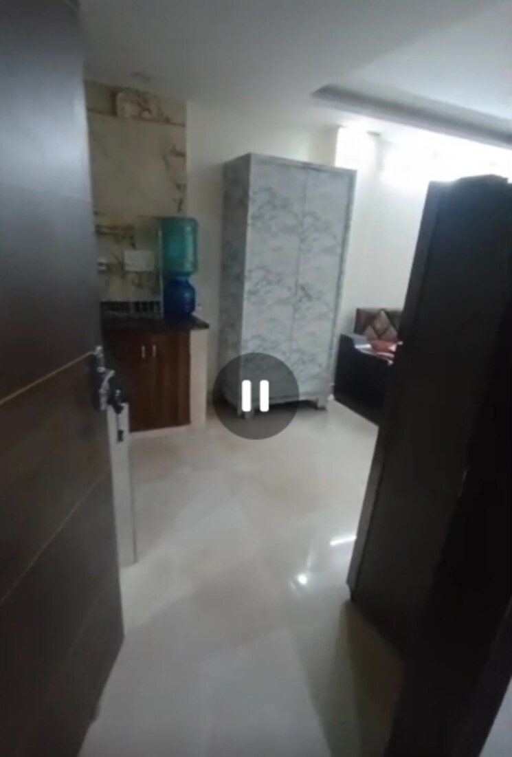 undefined, lajpat nagar 1 RK 450 Sq.Ft. Independent House In Lajpat Nagar Delhi 8724142