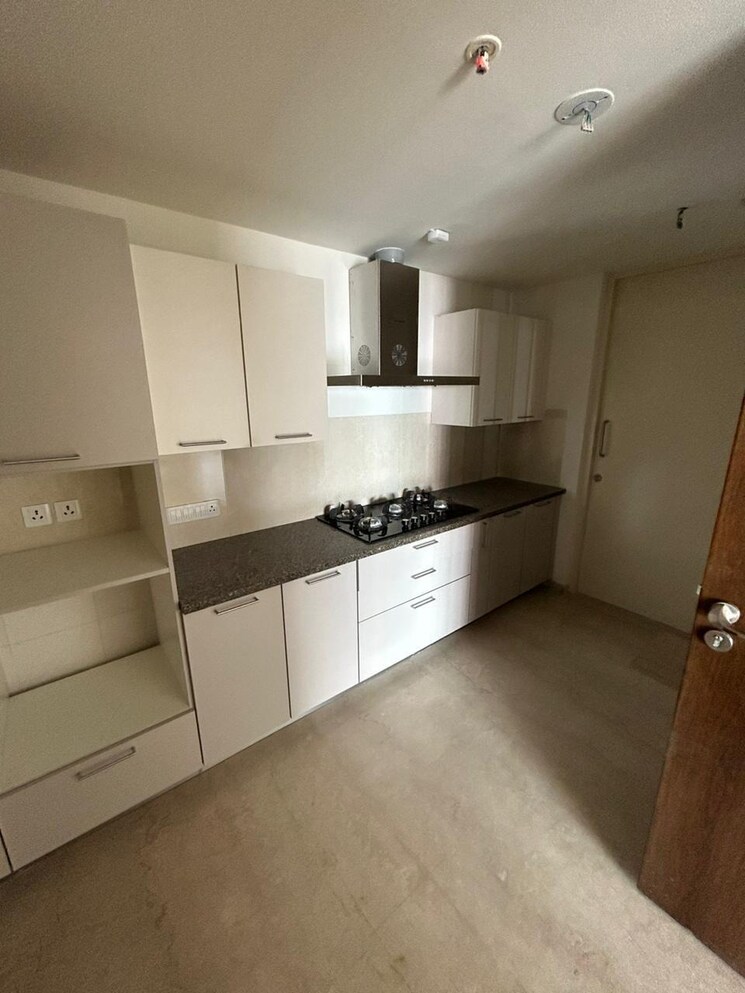 Kitchen, lokhandwala-minerva-mahalaxmi 3 Bedroom 2000 Sq.Ft. Penthouse In Mahalaxmi Mumbai 8724128