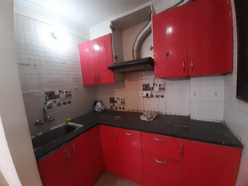 Kitchen in 2 BHK Apartment at Maidan Garhi – for Rent