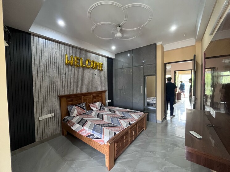 Bedroom, sector 43 3 Bedroom 1745 Sq.Ft. Builder Floor In Sector 43 Gurgaon 8724151