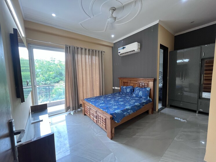 Bedroom, sector 43 3 Bedroom 1745 Sq.Ft. Builder Floor In Sector 43 Gurgaon 8724151