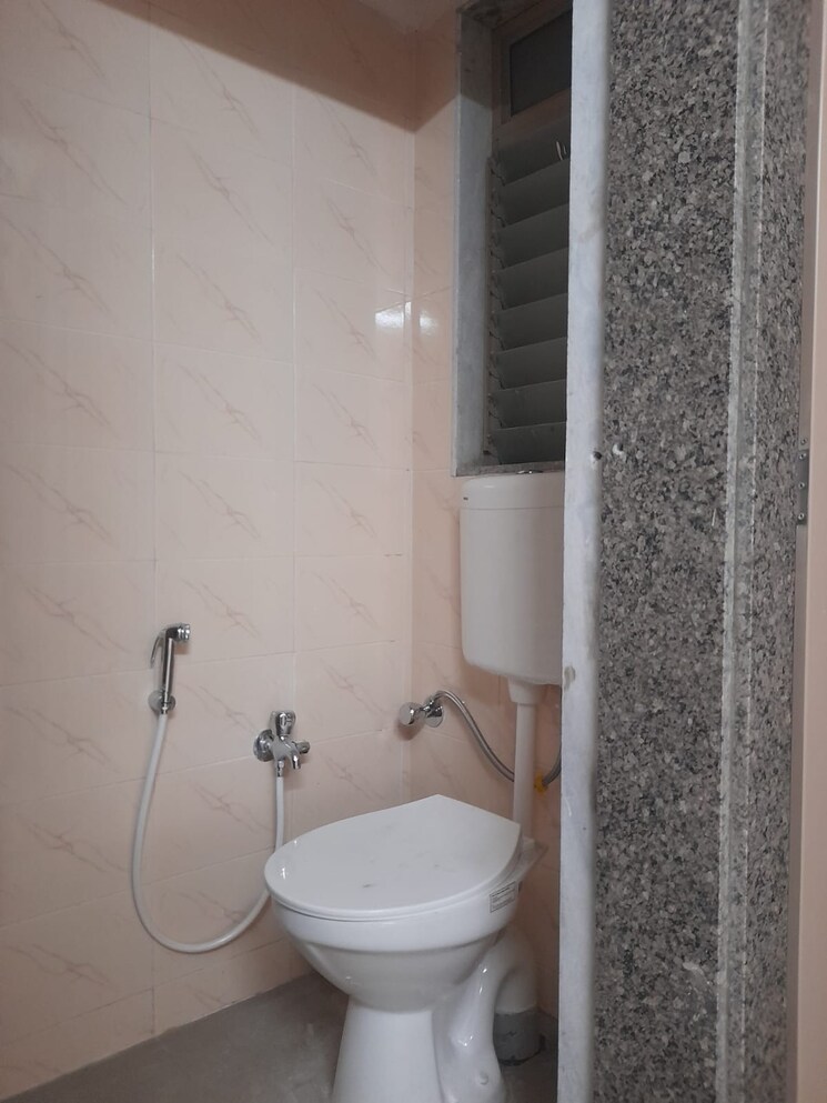 Bathroom, satellite-tower 1 Bedroom 390 Sq.Ft. Apartment In Goregaon East Mumbai 8724157