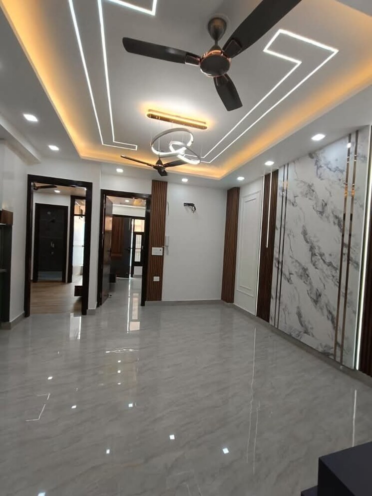 Room, sa-homes-i 3.5 Bedroom 905 Sq.Ft. Builder Floor In Uttam Nagar Delhi 8724164