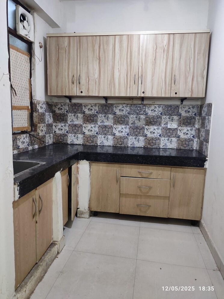 Kitchen, signature-orchard-avenue-2 3 Bedroom 735 Sq.Ft. Apartment In Sector 93 Gurgaon 8724192