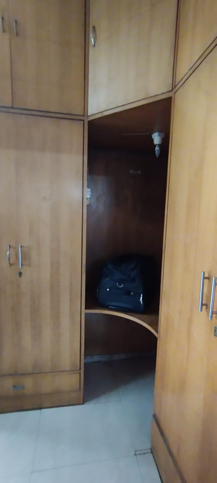 1 BHK Apartment For Rent in Shipra Riviera