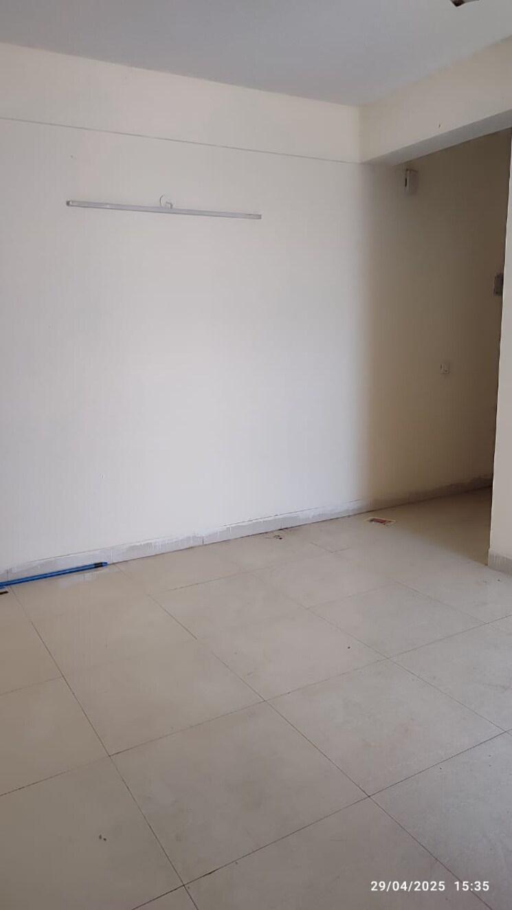 Room, signature-orchard-avenue-2 2 Bedroom 656 Sq.Ft. Apartment In Sector 93 Gurgaon 8724225