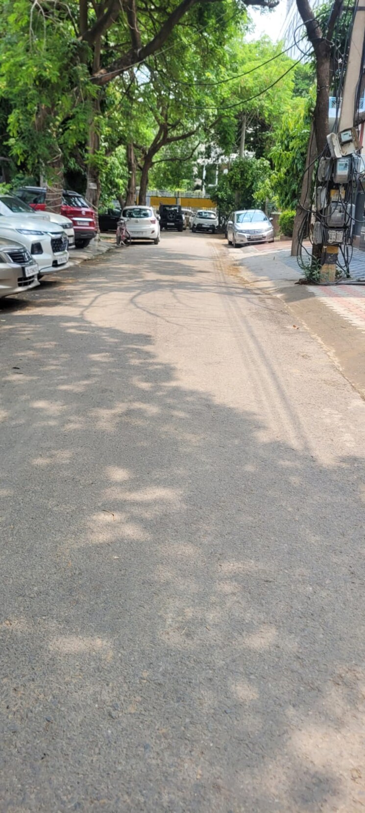  Parking, ansal-sushant-lok-i  300 Sq.Yd. Plot In Sector 43 Gurgaon 8724217