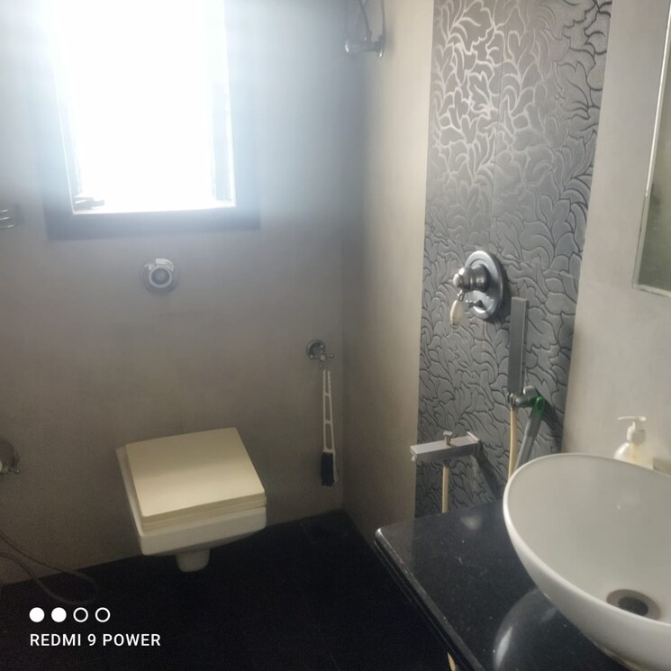 Bathroom, mangal-disha 3 Bedroom 1700 Sq.Ft. Apartment In Khar West Mumbai 8724269