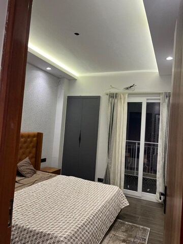 Room in 3 BHK Apartment at MCC Signature Heights, Raj Nagar Extension – for Sale