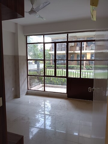 Room in 2 BHK Apartment at Signature Global Synera, Sector 81 – for Rent