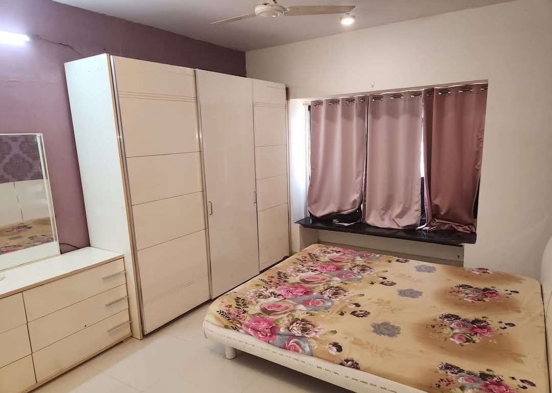 3 BHK Apartment For Rent in K Raheja Vihar