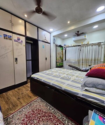 Bedroom in 3 BHK Apartment at K Raheja Vihar, Powai – for Rent