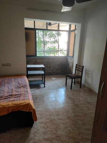 1 BHK Apartment For Rent in Mahim West