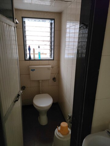 Bathroom in 1 BHK Apartment at Mahim West – for Rent