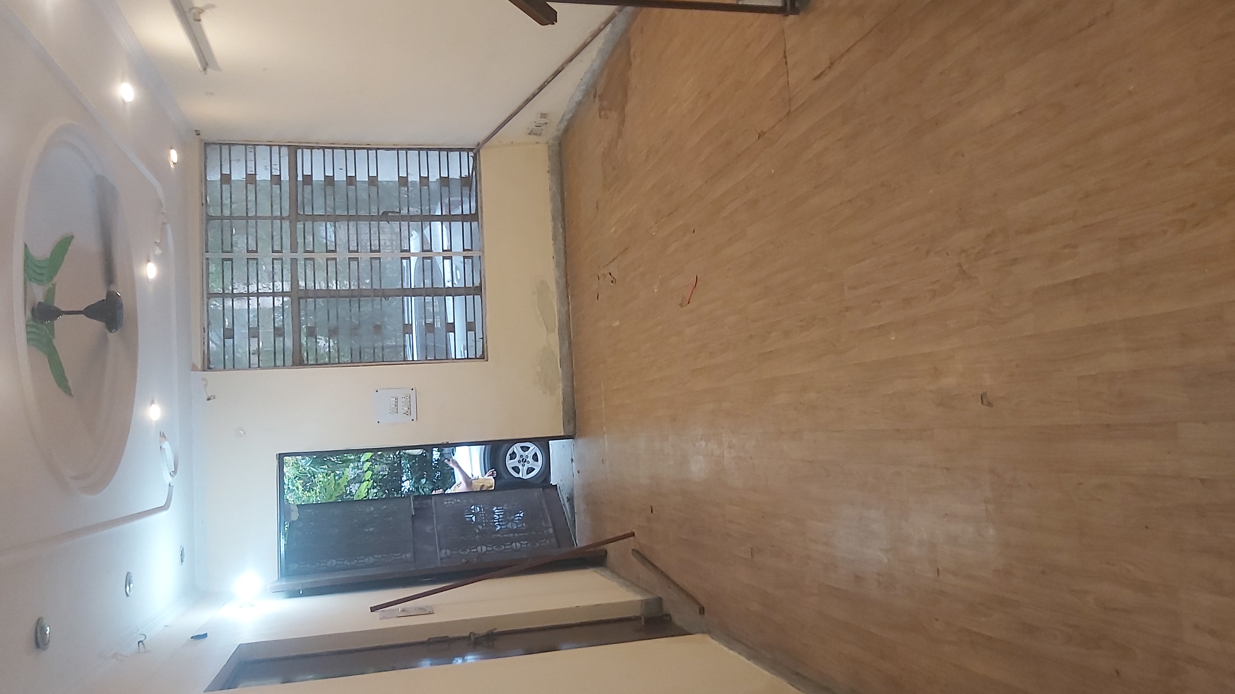 3.5 BHK + Study Room Apartment For Rent in Nav Bharat Time Apartment