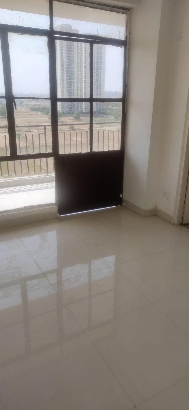 Room, signature-global-synera 2 Bedroom 523 Sq.Ft. Apartment In Sector 81 Gurgaon 8724333