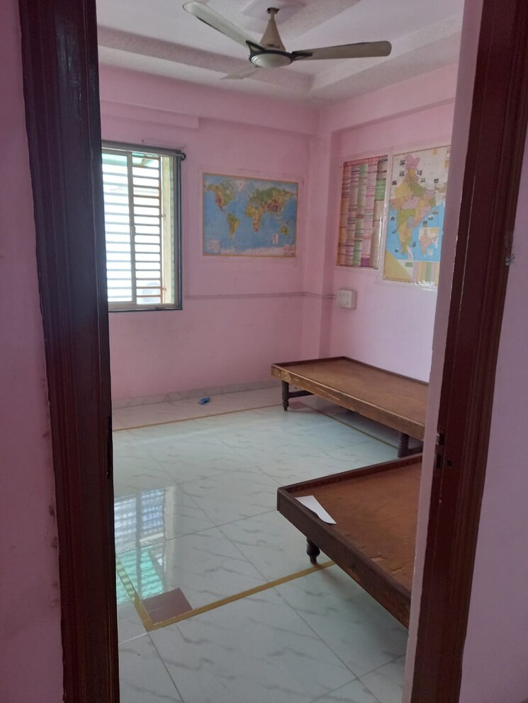 Room, usman pura 2 Bedroom 1072 Sq.Ft. Apartment In Usman Pura Ahmedabad 8724336
