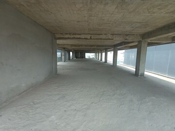 Parking in  Showroom at Sahastradhara Road – for Rent