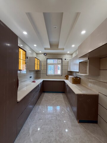 Kitchen in 4 BHK Builder Floor at Sector 16 – for Sale