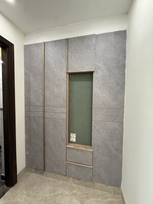 Room in 4 BHK Builder Floor at Sector 16 – for Sale