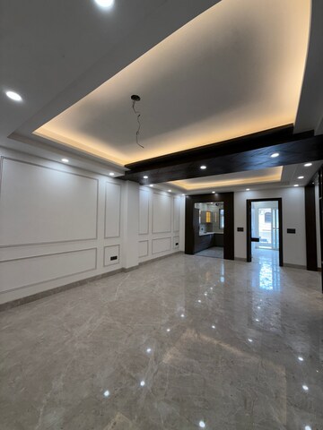 4 BHK Builder Floor For Sale in Sector 16