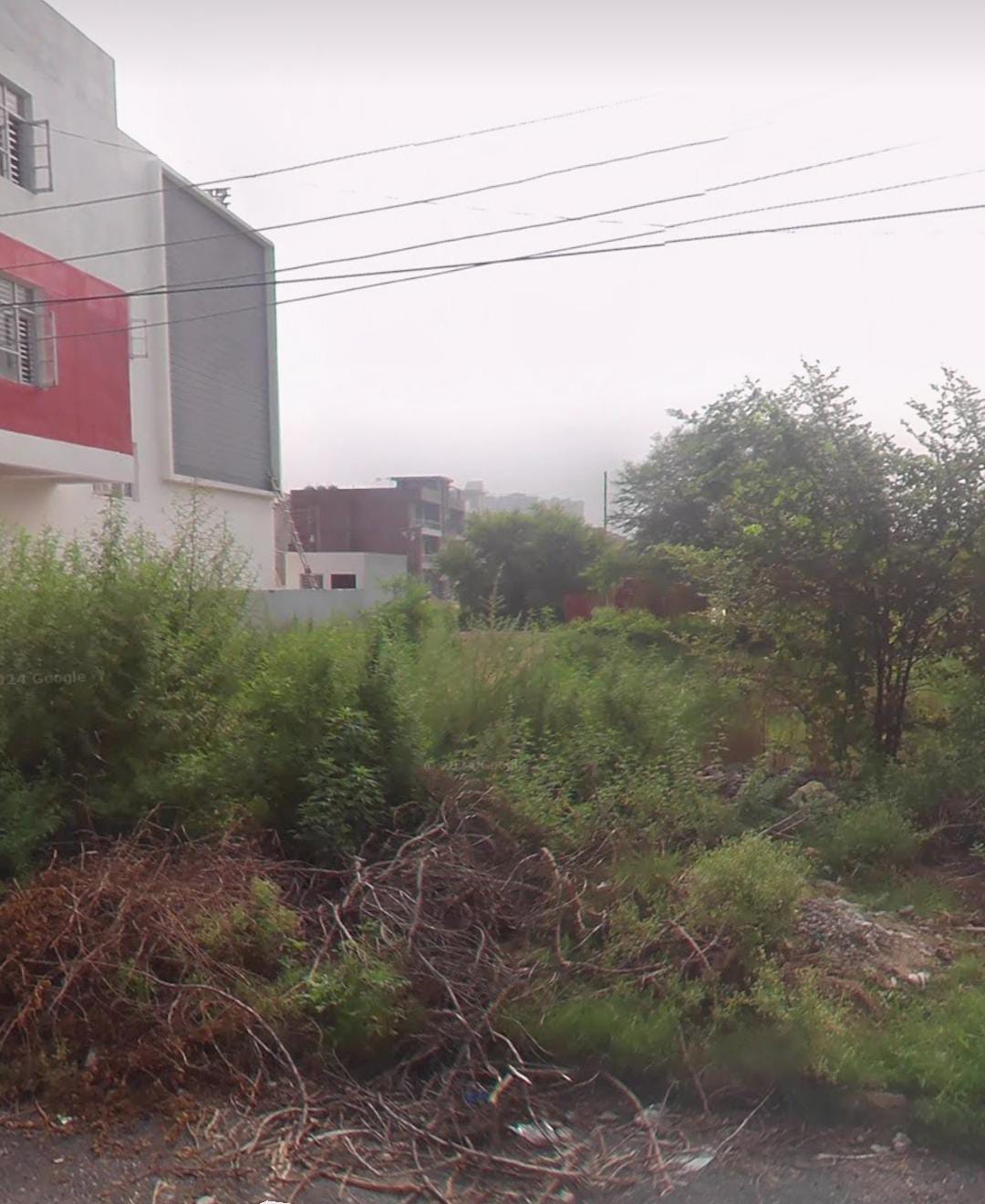 Plot For Sale in Real Estate Advisor 