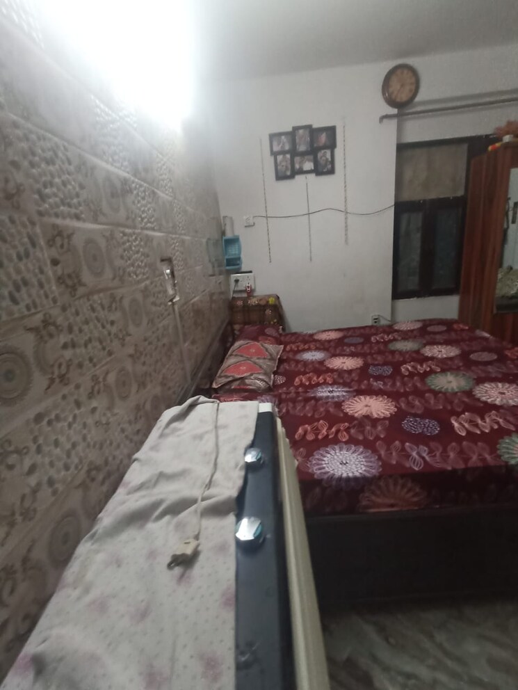 Bedroom, sector 41 3 Bedroom 2000 Sq.Ft. Builder Floor In Sector 41 Noida 8724375