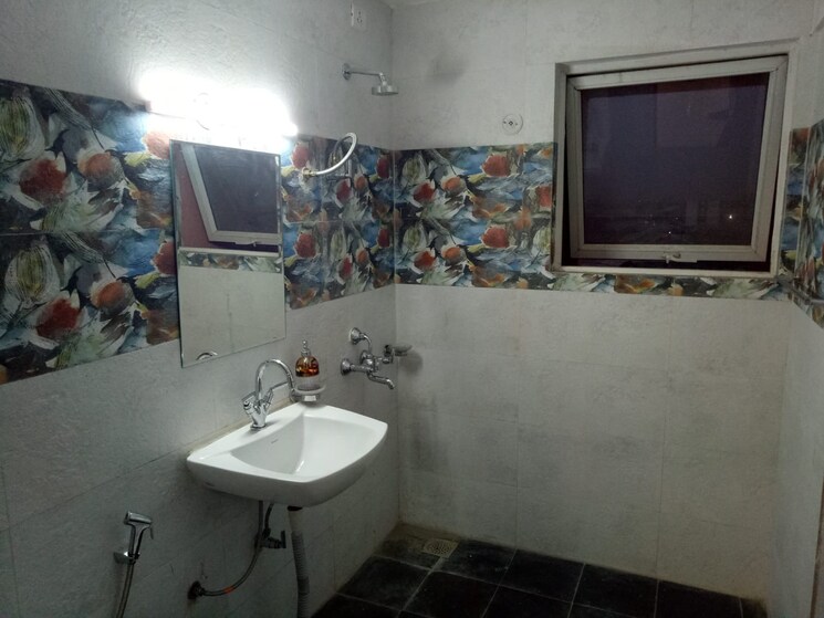 Bathroom, gaurs-siddhartham 2.5 Bedroom 1220 Sq.Ft. Apartment In Siddharth Vihar Ghaziabad 8724397