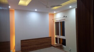 Room in 2.5 BHK Apartment at Gaurs Siddhartham, Siddharth Vihar – for Sale