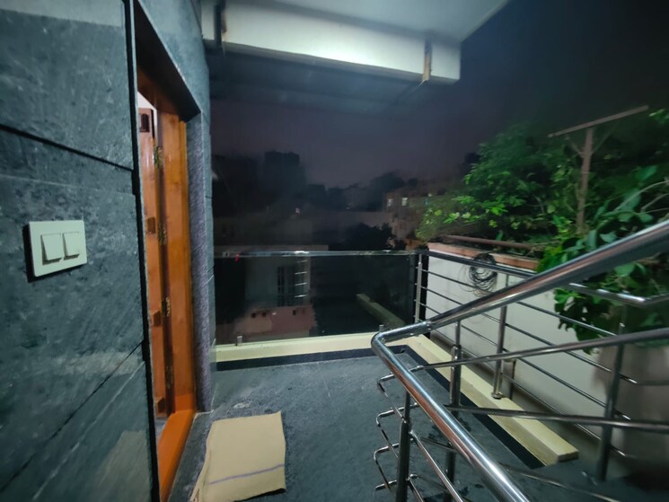 Balcony, vijayanagar 3 Bedroom 1200 Sq.Ft. Builder Floor In Vijayanagar Bangalore 8720860