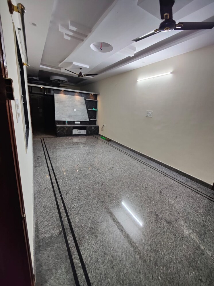 Living Room, vijayanagar 3 Bedroom 1200 Sq.Ft. Builder Floor In Vijayanagar Bangalore 8720860