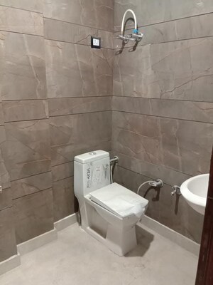 Bathroom in 2.5 BHK Builder Floor at SA HOMES I, Uttam Nagar – for Sale