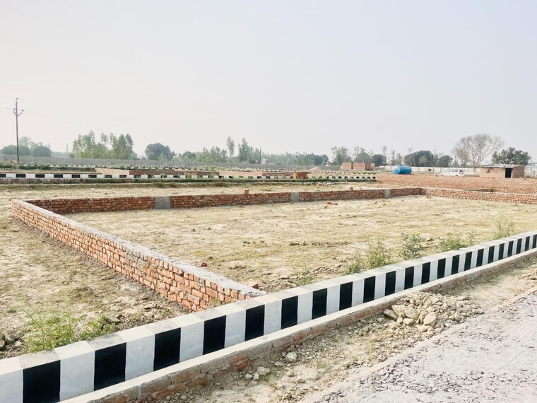 undefined, bakshi ka talab  1000 Sq.Ft. Plot In Bakshi Ka Talab Lucknow 8724408