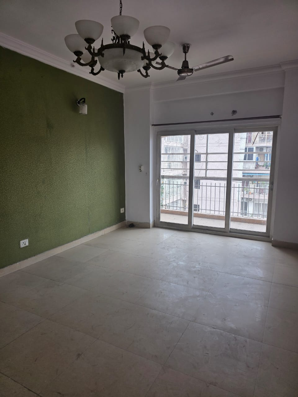 4 BHK + Servant Room Apartment For Rent in Antriksh Nature