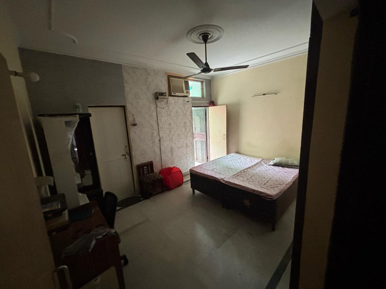 3 BHK + Servant Room 1760 Sq.Ft. Apartment in Maxblis White House