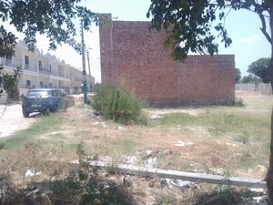  Plot For Sale in Garden Colony