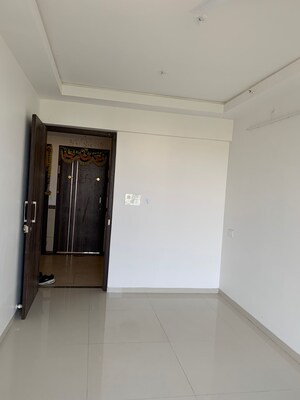 Room in 2 BHK Apartment at Bhagwati Skylon, Kalyan East – for Sale