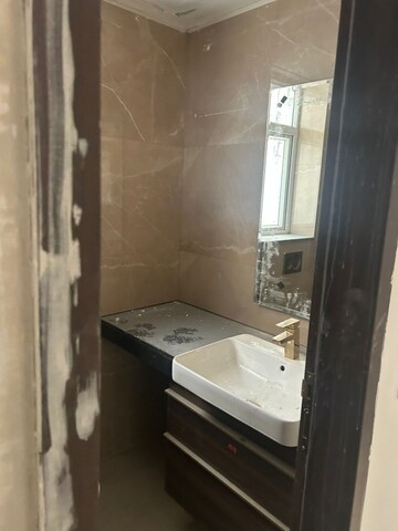 Bathroom in 3 BHK Apartment at Smart World Orchard, Sector 61 – for Rent