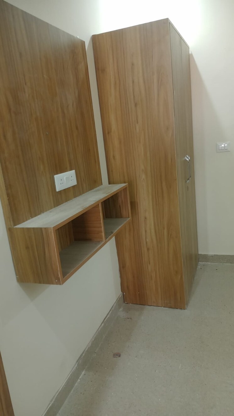 undefined, unitech-cyber-park 1 RK 280 Sq.Ft. Builder Floor In Sector 39 Gurgaon 8724582