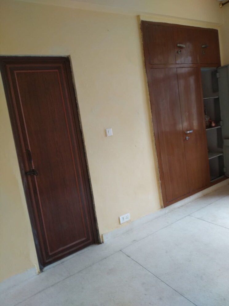 Room, sector 9 dwarka 2 Bedroom 1250 Sq.Ft. Apartment In Sector 9 Dwarka Delhi 8724608